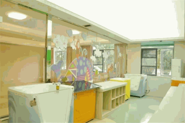 富宇母婴护理中心